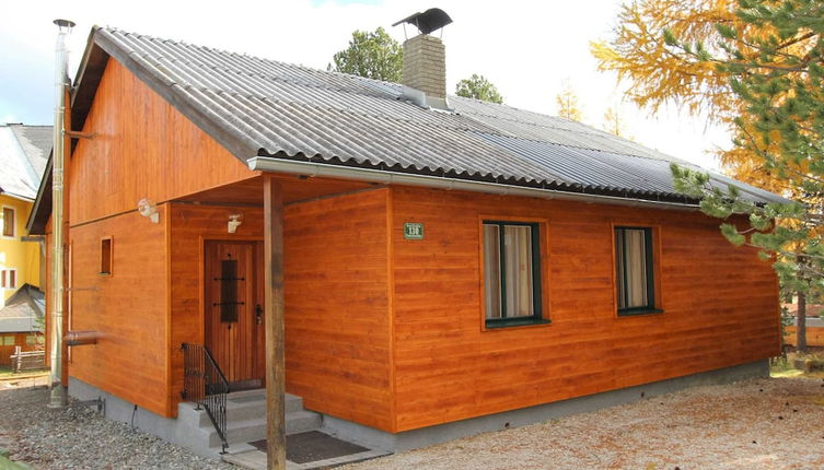 Foto 1 - Sunlit Cabin with Hot Tub in Turracherhohe