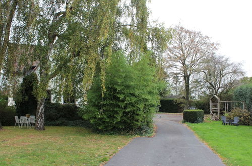 Photo 14 - Classic Mansion in Poperinge With Fenced Garden