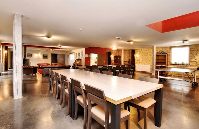 Unique Holiday Home with Pool near Park & Ski Area - Foto 26