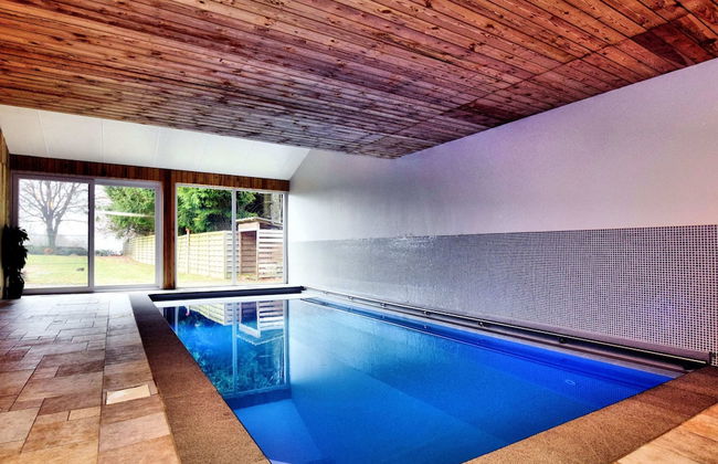 Unique Holiday Home with Pool near Park & Ski Area - Foto 16