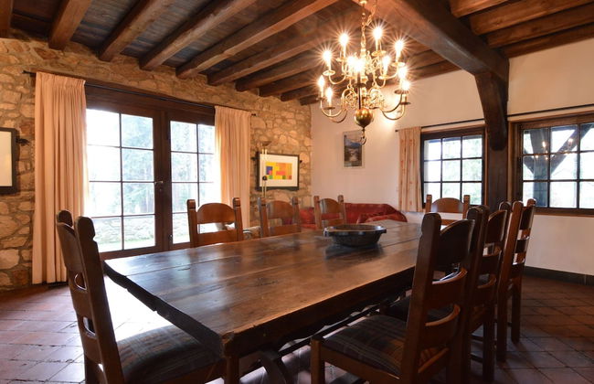 Large Hunting Lodge With Enormous Beautiful Garden - Foto 17