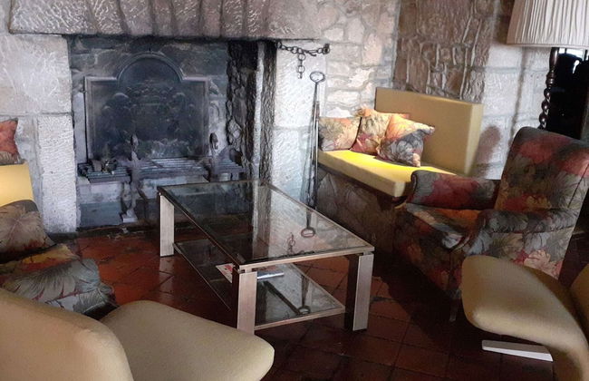 Large Hunting Lodge With Enormous Beautiful Garden - Foto 12