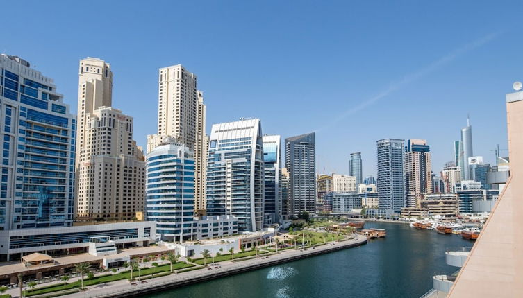Photo 1 - Vibrant & Ultramodern 1BR Apartment - Dubai Marina
