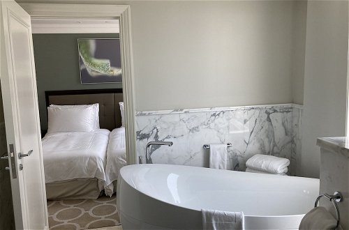 Photo 20 - Ultimate Luxury Address Boulevard Dubai - 3 Bedrooms