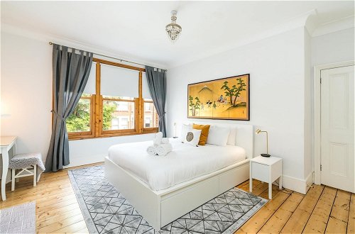 Photo 9 - Beautiful 3BD Home Forest Hill South London