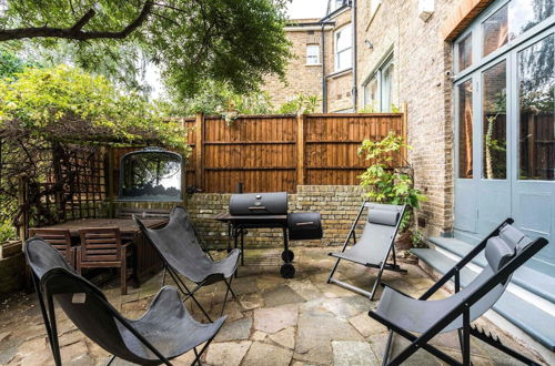 Photo 25 - Beautiful 3BD Home Forest Hill South London
