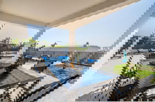 Foto 31 - Modern Villa With Private Pool Near Labin and the Beach
