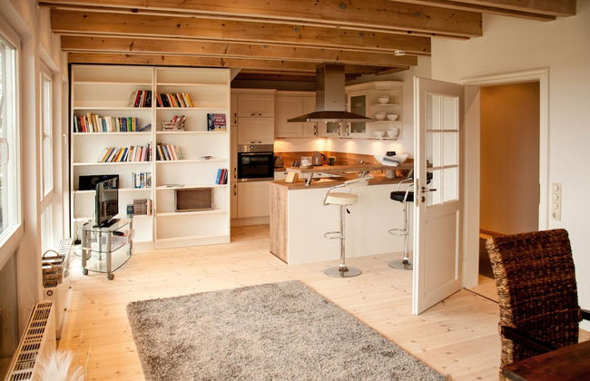 Der Besitz 7 - Foto 9