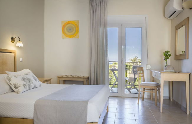 Astra Village Hotel Suites - Photo 12