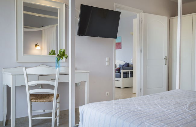 Astra Village Hotel Suites - Photo 61