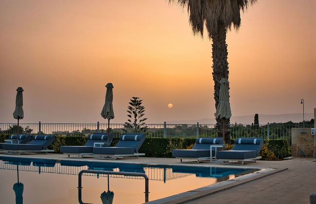 Astra Village Hotel Suites - Photo 73