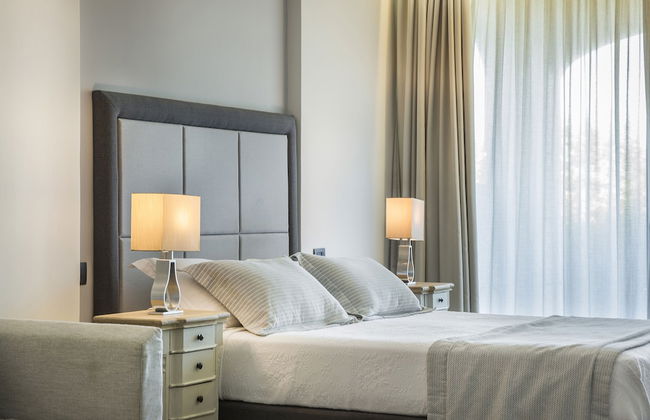 Astra Village Hotel Suites - Photo 10