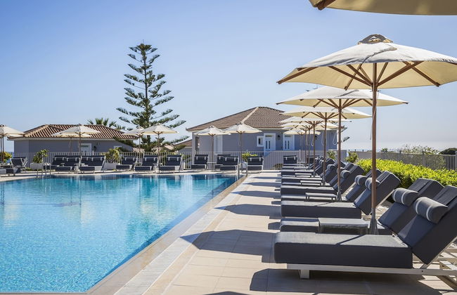 Astra Village Hotel Suites - Photo 43