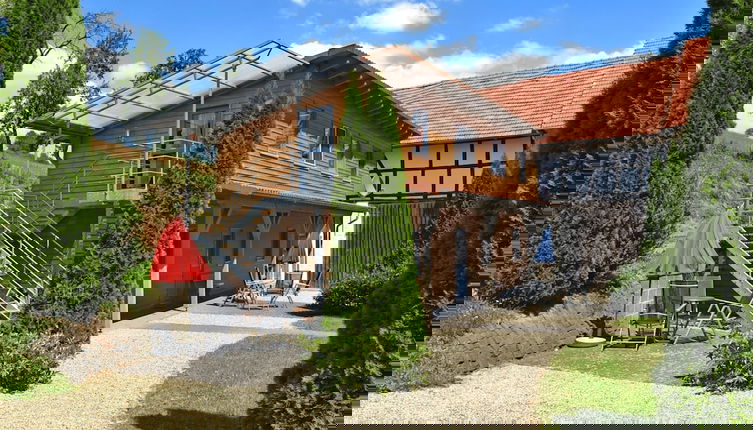 Photo 1 - Apartment in Huddingen With Terrace