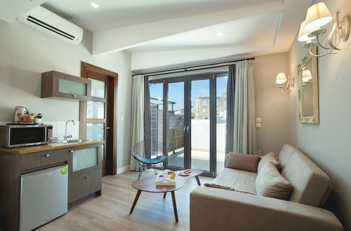 Photo 13 - Nival Luxury Suites