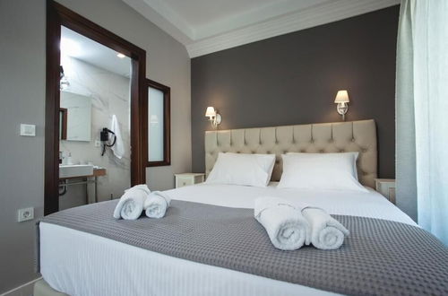 Photo 17 - Nival Luxury Suites