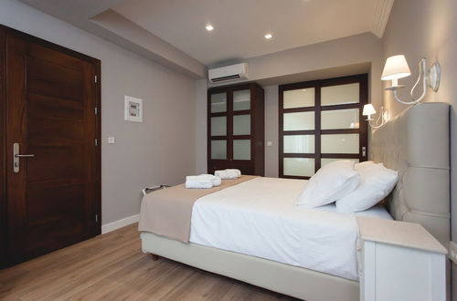 Photo 9 - Nival Luxury Suites