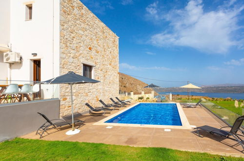 Foto 34 - Villa Lulla Large Heated Private Pool Sea Views A C Wifi - 3200