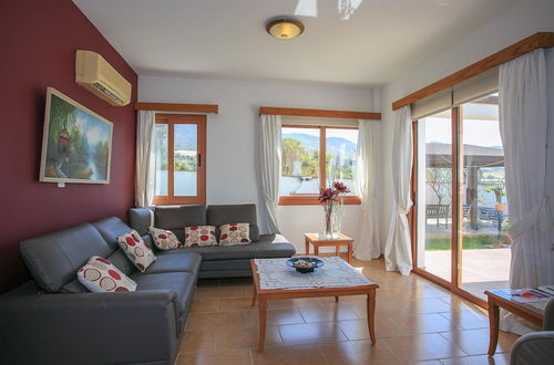 Foto 8 - Villa Pelagos Large Private Pool Walk to Beach Sea Views A C Wifi - 2429