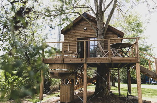 Photo 14 - Dreamy Chalet in Barvaux-sur-ourthe With Sauna