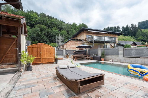 Foto 22 - Impressive Holiday Home in Pinsdorf With Pool