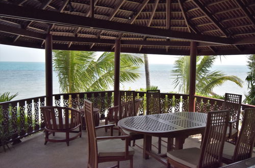 Photo 28 - 3 Bedroom Beach Front Villa with Private Pool - P3 SDV026-By Samui Dream Villas