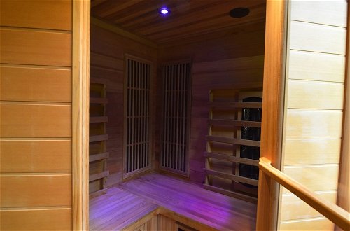 Photo 34 - Luxurious Accommodation, Sauna, Hot Tub, Solarium, Private Bathrooms