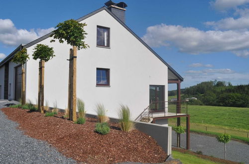 Photo 33 - Classy Holiday Home in Martilly with Hot Tub