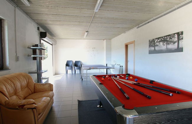 Classy Holiday Home in Martilly with Hot Tub - Foto 22