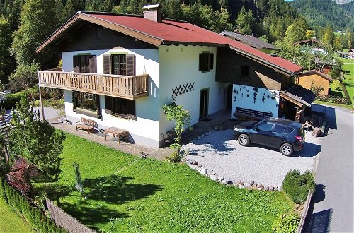Foto 1 - Spacious Chalet in Leogang near Ski Area
