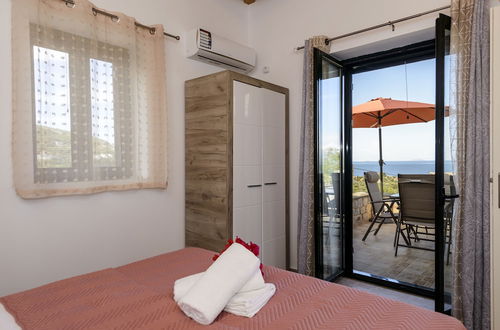 Photo 18 - Mani Sea View Villa Lida - Luxury near beach