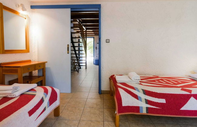 Tranquil Holiday Home in Palaiochora near Sea Beach - Foto 13