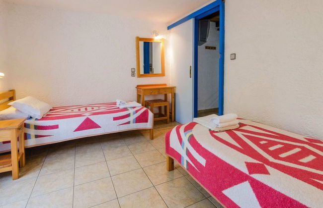 Aesthetic Holiday Home in Palaiochora near Sea Beach - Foto 7