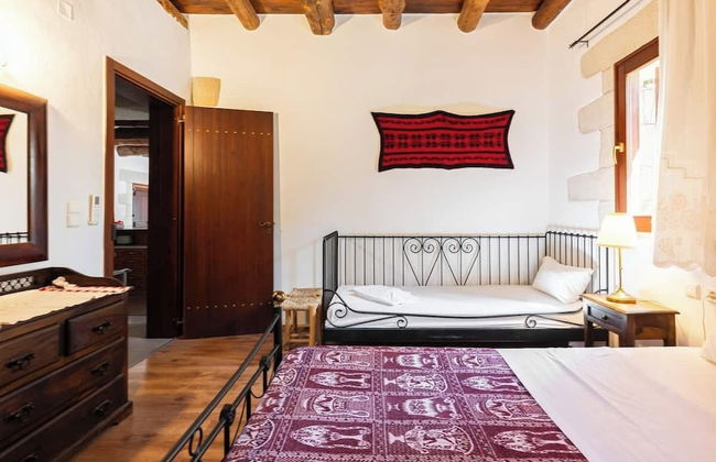 Villa Aloni-traditional Stone Villa With Nice View,pool and Garden - Photo 5