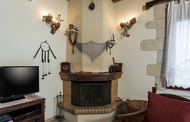 Villa Aloni-traditional Stone Villa With Nice View,pool and Garden - Photo 32