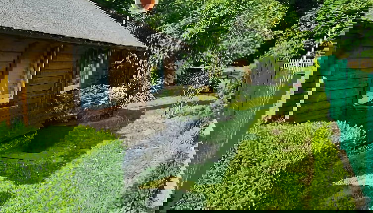 Foto 1 - Woodland Bungalow by the Sea