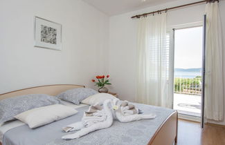 Foto 2 - Modern Apartment in Seget Donji With View of the Sea