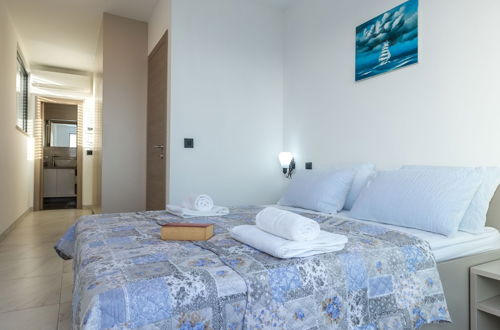 Photo 3 - Luxury Villa With Private Pool, Great sea View, Near the Beach