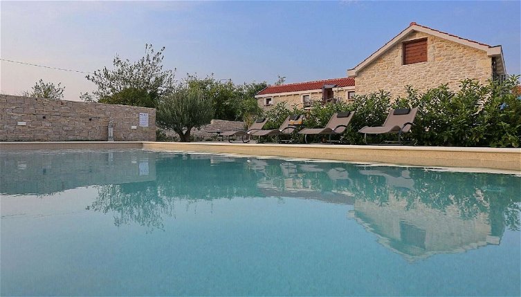Photo 1 - Spacious Villa in Prkos With Private Swimming Pool