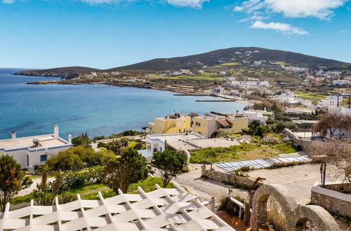 Foto 17 - Scenic Holiday Home in Syros With Balcony