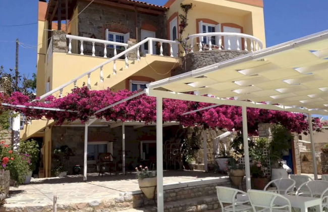 Scenic Holiday Home in Syros With Balcony - Foto 13