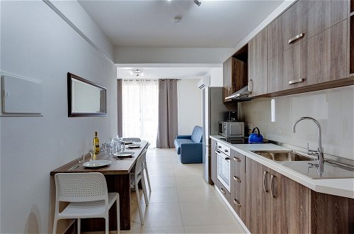Photo 12 - Idyllic 1 Bedroom Apartment in Malta