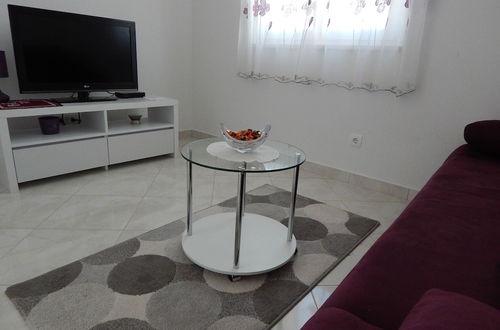 Photo 9 - Homely Apartment in Trogir near Beach