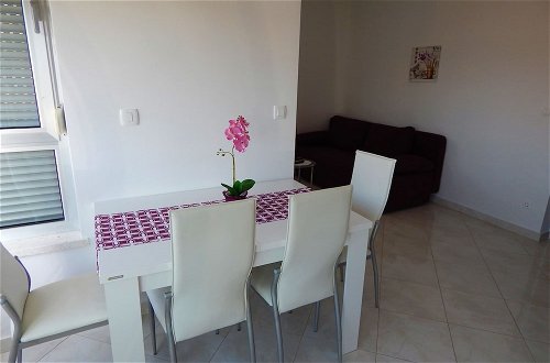 Foto 7 - Homely Apartment in Trogir near Beach