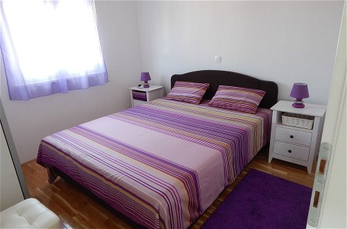 Foto 2 - Homely Apartment in Trogir near Beach