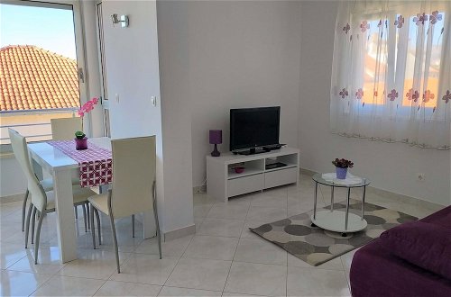Foto 10 - Homely Apartment in Trogir near Beach