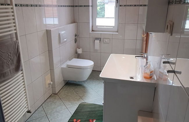 Wohnung bei Kuehlungsborn mit Garten - Foto 11