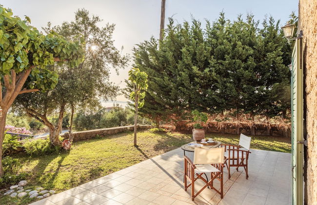 Lavender Garden Retreat - Secluded Seaside Getaway - Photo 33