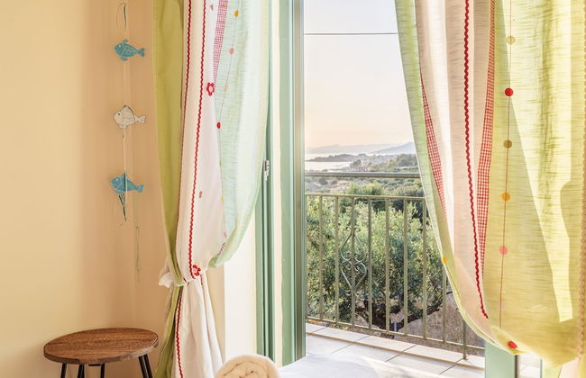 Lavender Garden Retreat - Secluded Seaside Getaway - Photo 11