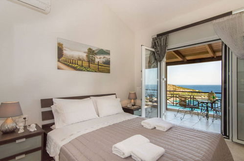 Foto 2 - Beachfront Villa Komis - Panoramic Infinity Blue